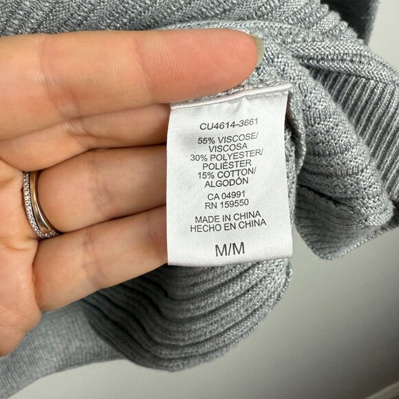 Hilary Radley Women's V-Neck Long Sleeve Sweater Size M - Picture 10 of 10